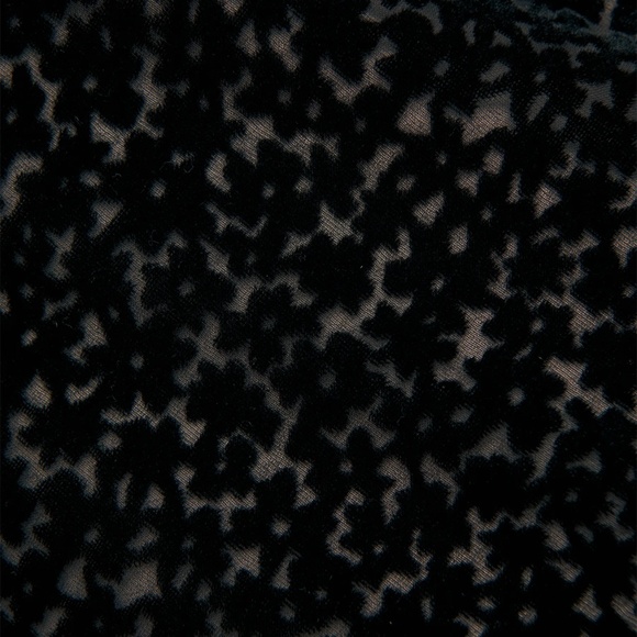 Reformation Layla velvet skirt - Picture 3 of 3